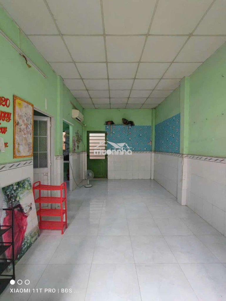 Nhà số hồng riêng p hiệp bình phước 2ty4 tl