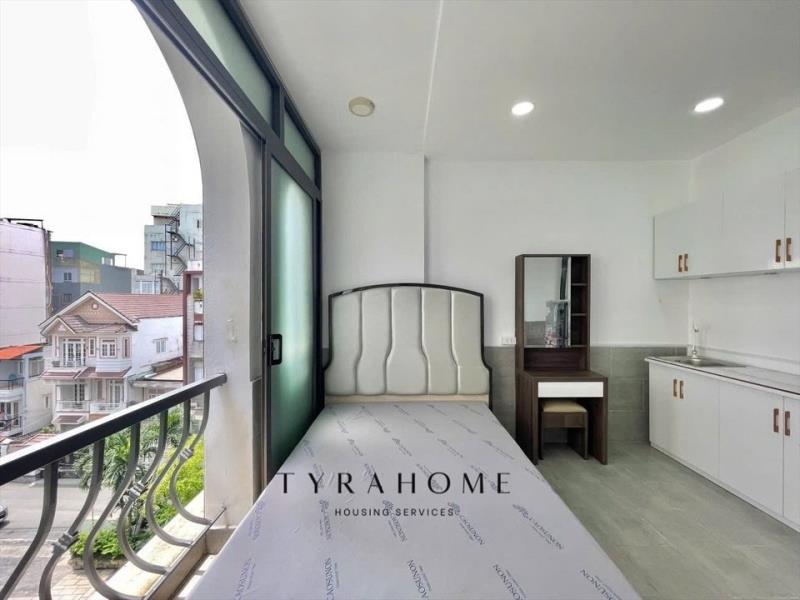 Căn hộ studio - nguyễn gia trí - full nội thất, ban công - gần các đh khu vực bình thạnh - 2