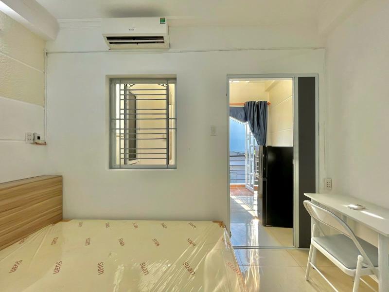 Studio bancol rộng thoáng gần đặng thùy trâm