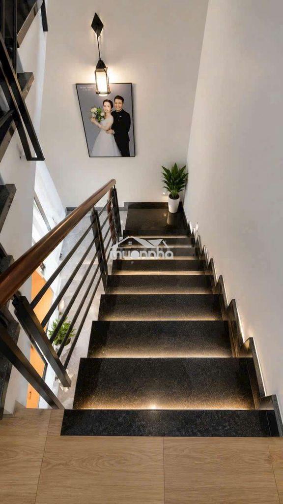 Nhà mặt tiền 2 tầng (92m2) - vị trí đẹp - 257 bình thành - bình tân - 4