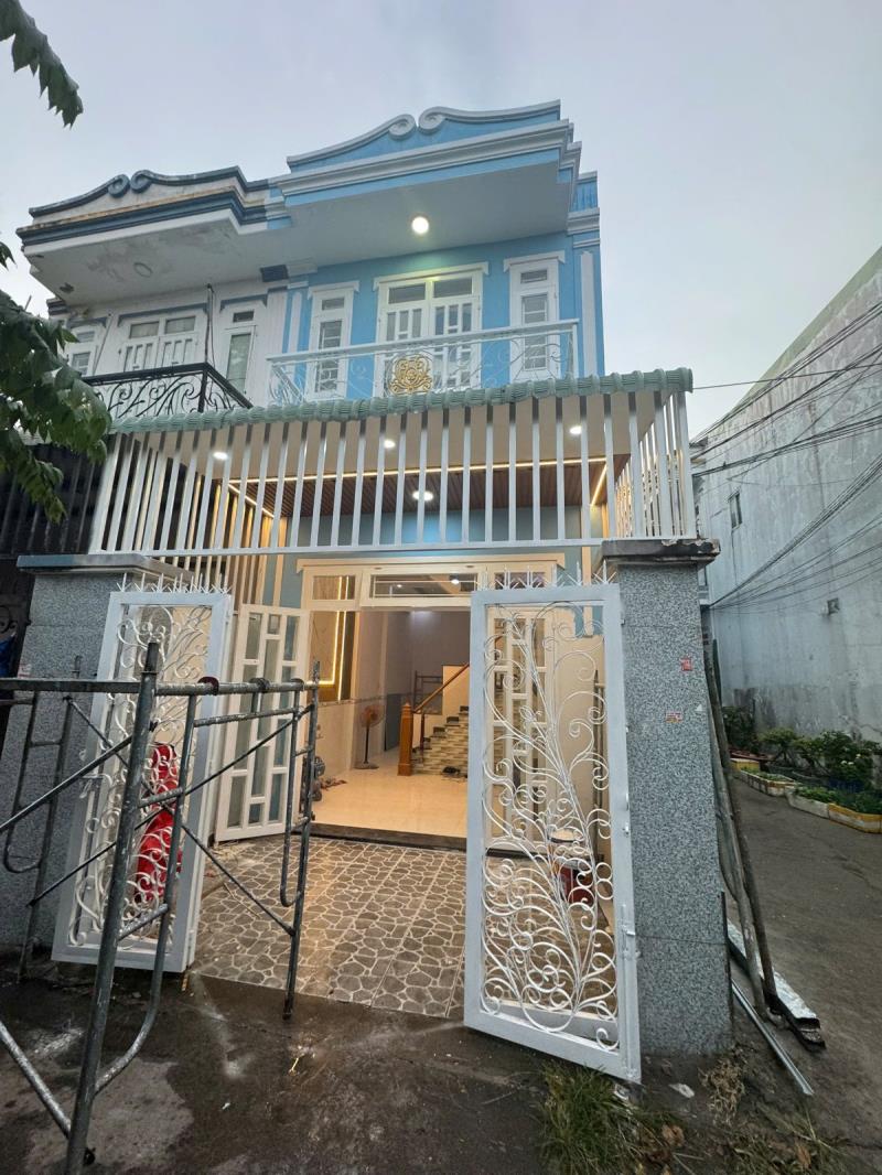 Bán nhà mặt tiền oto - giá 650 triệu - 2