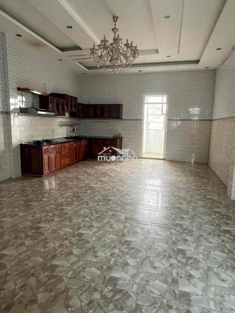 🏡 Cho thuê nhà nguyên căn – đường hồ xuân hương ✨ nhà rộng, ô tô đậu
