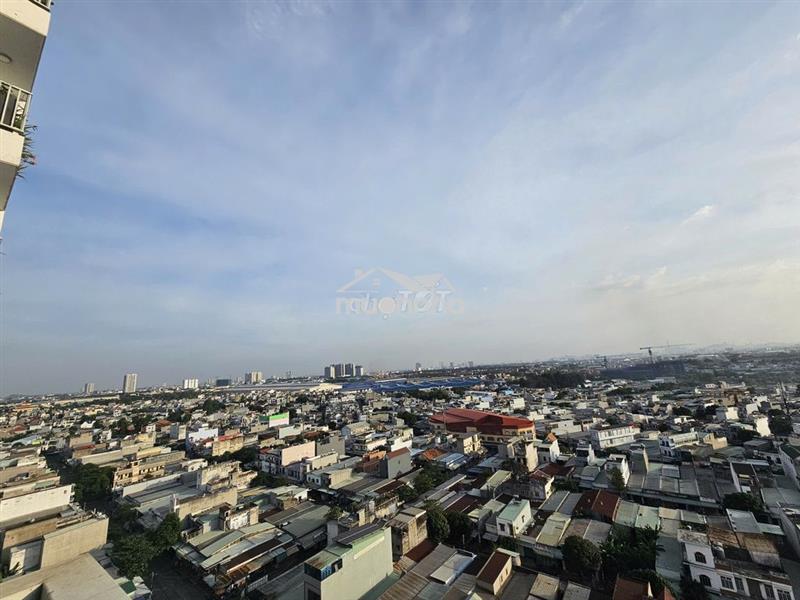 Cc cần bán căn 2pn, 2pn 2wc, hướng nam view landmark, block b