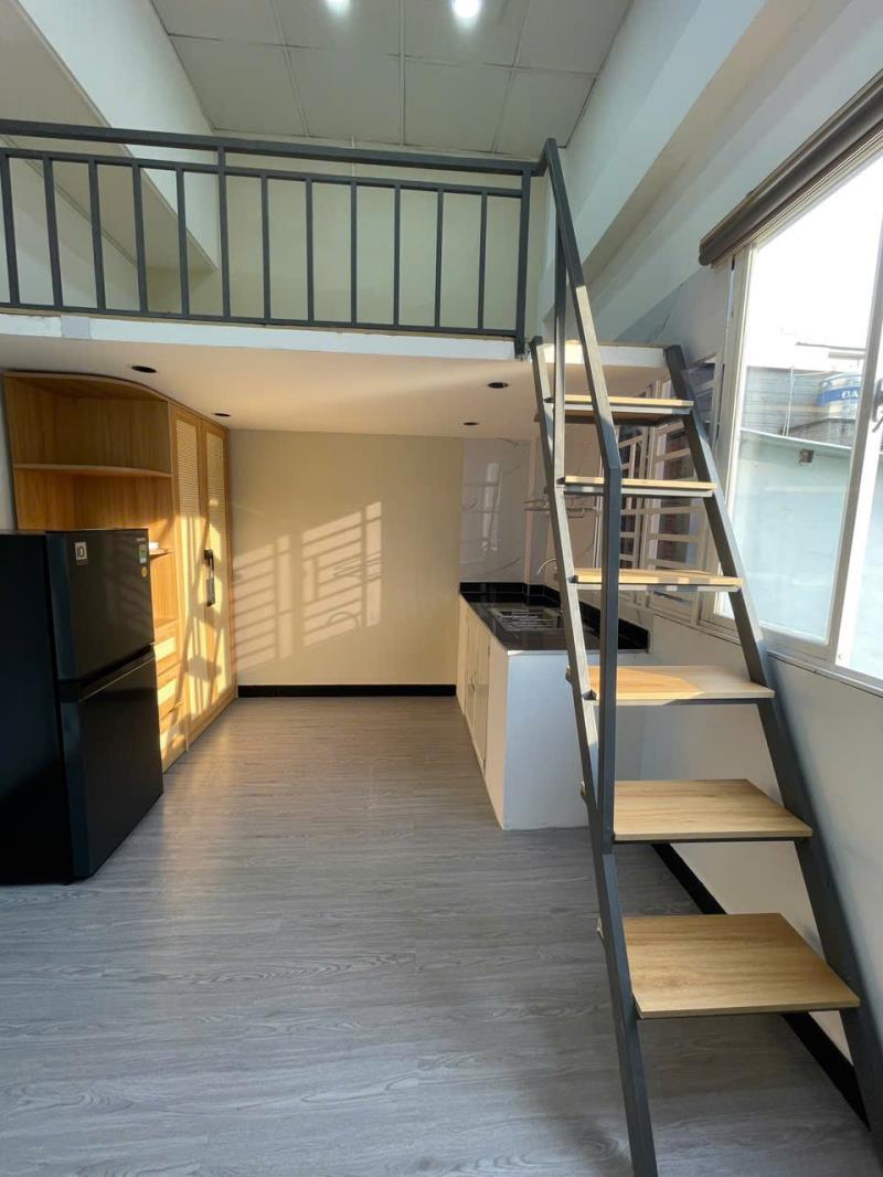 Cho thuê phòng duplex siêu xịn kế bên trường ueh cơ sở b, quận 10, cửa sổ thoáng giá rẻ quận 10
