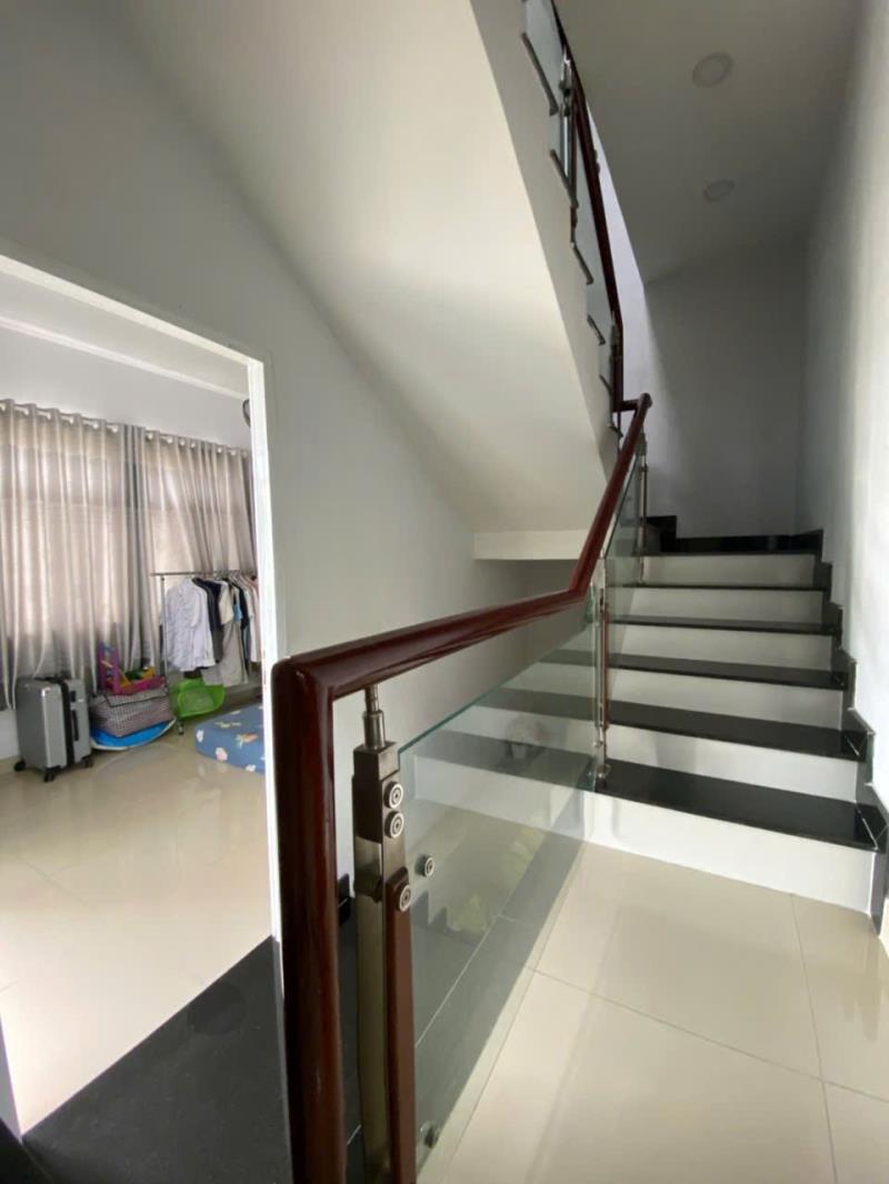 Bán nhà hẻm xe hơi đông hưng thuận - nguyễn văn quá quận 12 - nhà đẹp 3 tầng - 4