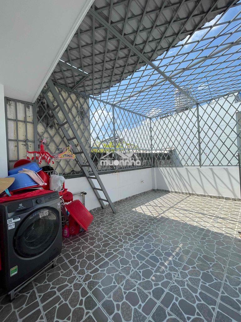 7.9tỷ có tl, nhà mới tặng nội thất, dt: 4x20.1m 2lầu st, 4pn - 5wc - 4