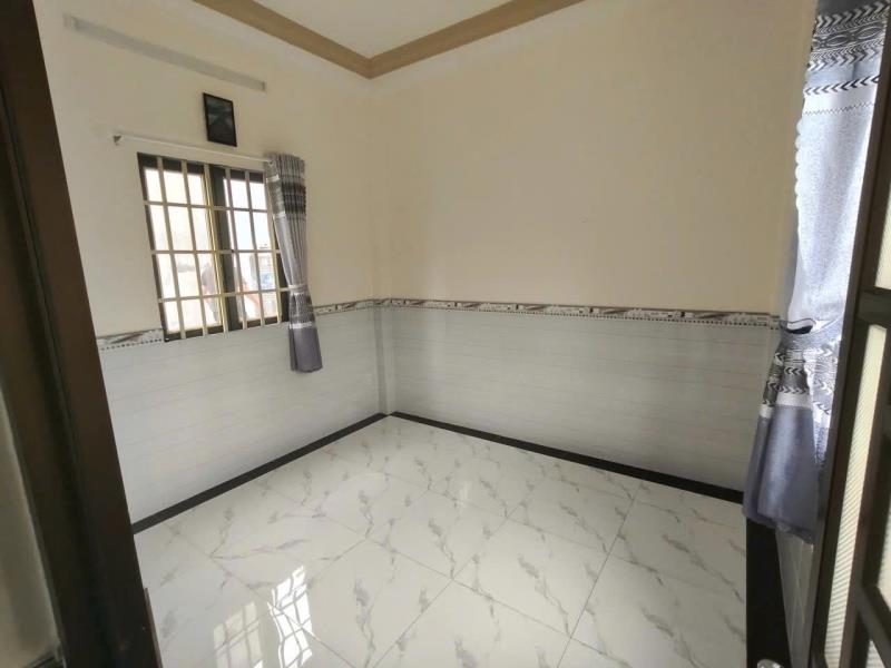 Chính chủ cho thuê nhà nguyên căn âu cơ hẻm xe hơi 1 trệt 2 lầu 1 sân thượng - 2