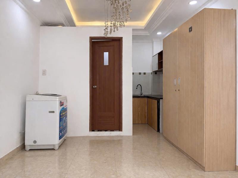 Cho thuê căn hộ tách bếp, rộng nguyên tầng_điện biên phủ, bình thạnh gần uth, ftu2, uef, ngã tư hàng xanh - 3