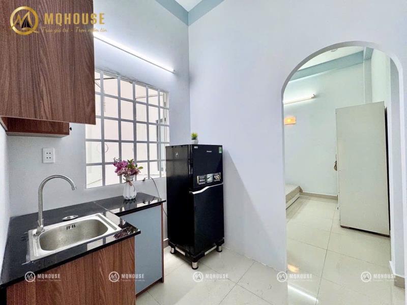 Studio 30m2 cửa sổ bagia tách bếp | full nội thất | khu họ lê  - 3