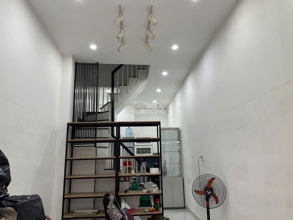 Nhà mới hẻm xe tải trần hưng đạo quận 1 - 3
