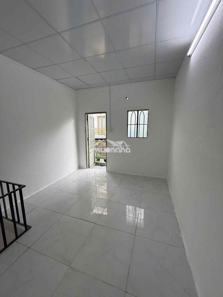 Nhà cho thuê hẻm 8m 1 trệt 1 lửng 1 lầu có 5triệu - 4