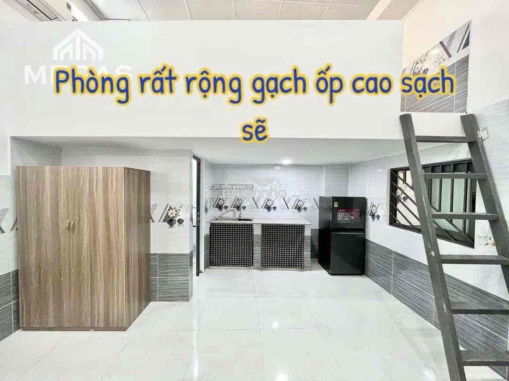 Sang chdv 20phong thuê 60tr lời 25 30tr q12 sang 4xx - 3