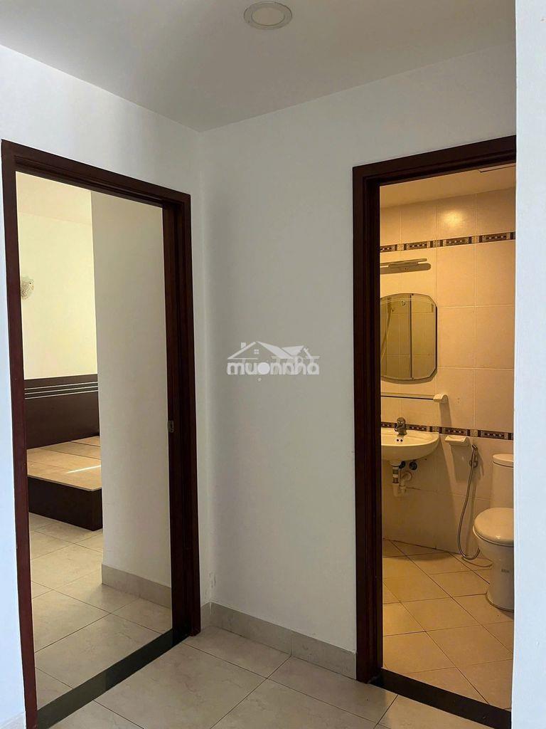 Cho thuê 130m2 - 2pn căn hộ cao cấp hùng vương plaza - 4
