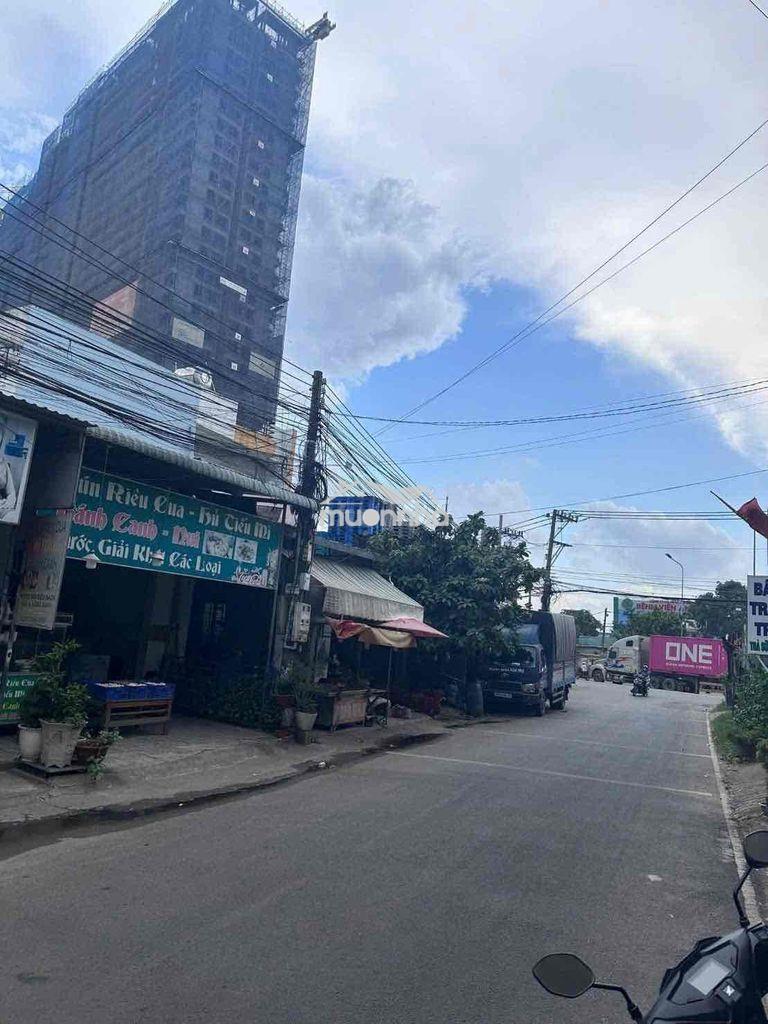Nhà trệt lầu mặt tiền kd gần chợ thông dụng - 2