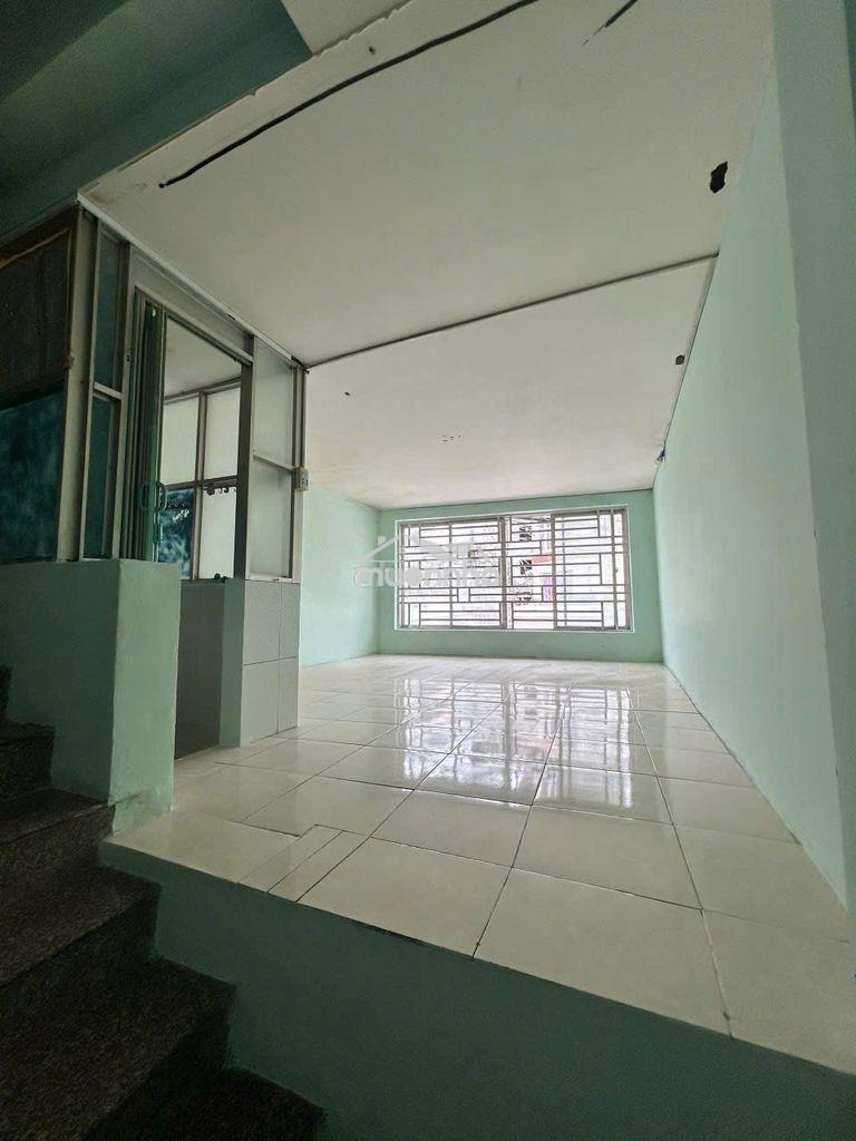 Hẻm nhựa thông 7m tân kỳ tân quý quận bình tân 4 x 10 trệt, 2 lầu/ 3pn - 4