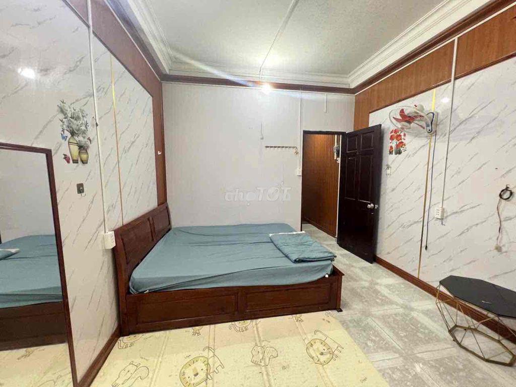 Cho thuê phòng giờ giấc tự do. đường bắc hải, phường 6. quận tân bình - 2