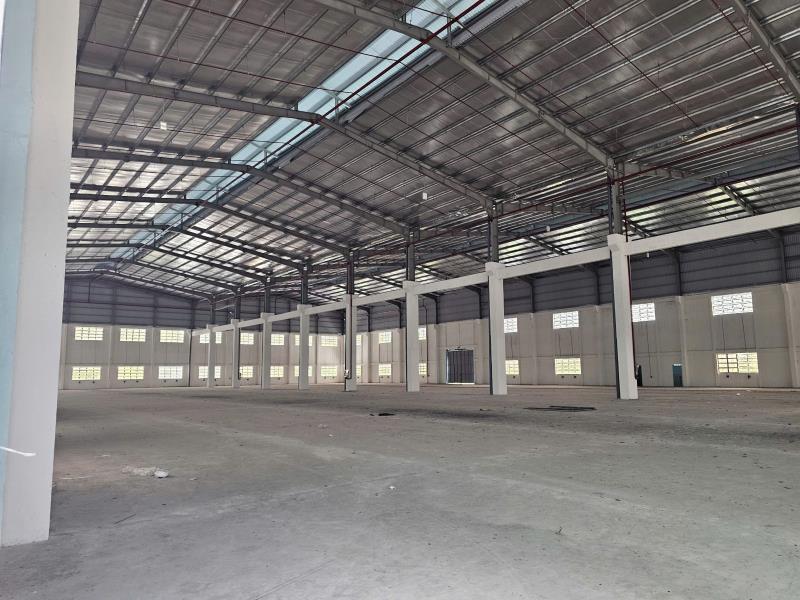 Cho thuê dt xưởng 5500m2/tổng kv 8800m2 - tân tạo, có pccc tự động, cont vào 24h