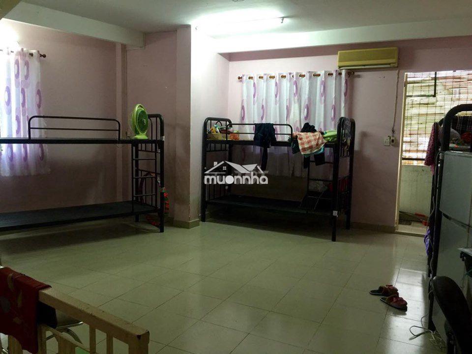Phòng trọ quận 4, giá rẻ 700 nghìn/người/tháng, cho nữ sv 700.000 đ - 2