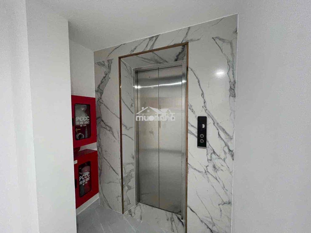 Bán chdv 34 phòng - 280m2 ✘ 4 tầng thang máy - 8✘35 - oto đỗ cửa - 4