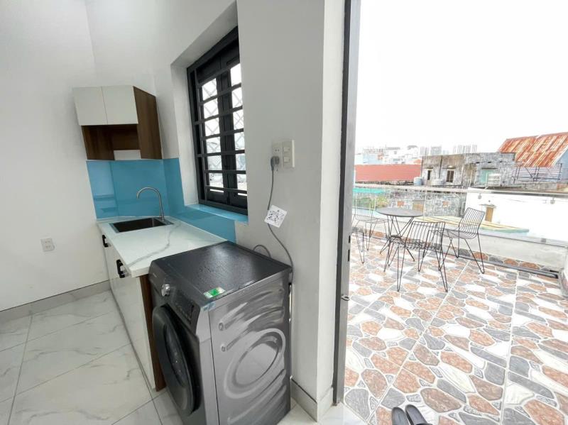 Căn hộ 1pn - ban công view landmark - máy giặt riêng - ngay ngã tư hàng xanh - 2