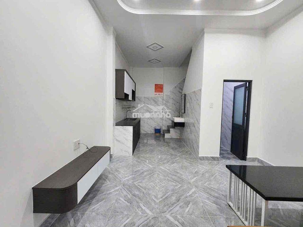 Cho thuê nhà liền kề cổng chung phường phú hoà - 4