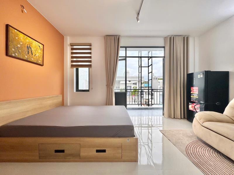  Thuê ngay  studio full nội thất - rộng 45m2 - ban công riêng - ngay chơ bà chiểu sát quận 1, an ninh cao - 3