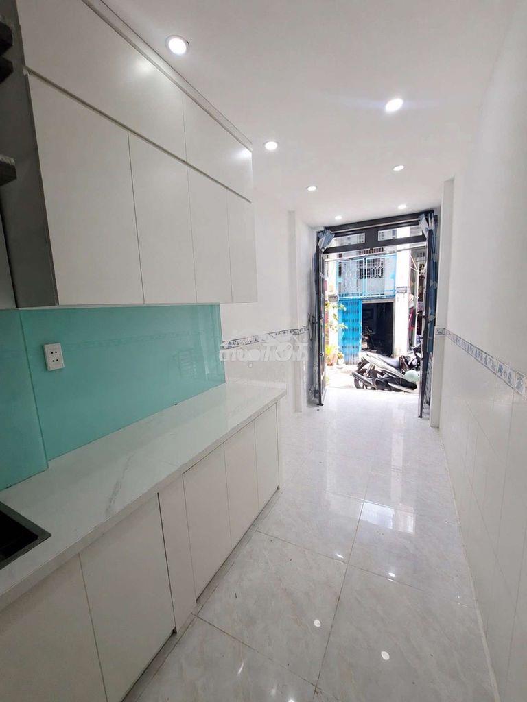 Nhà lũy bán bích - hẻm ô tô - 2pn 2 tầng - pháp lý chuẩn - chỉ 2.35 tỷ - 2