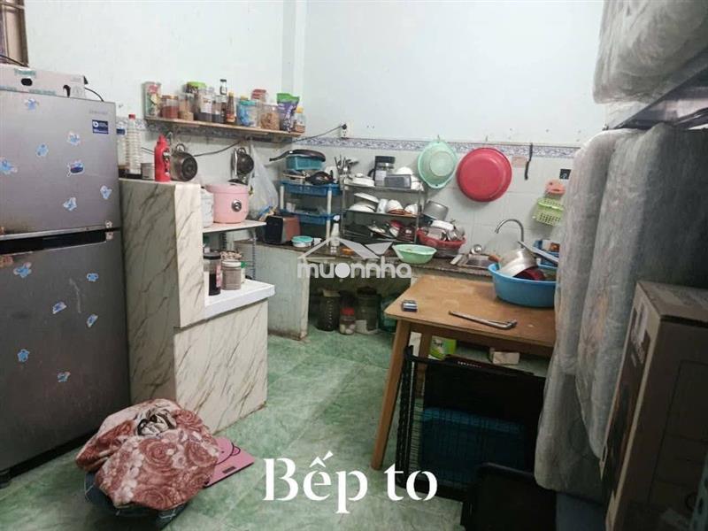 Cần cho thuê phòng gấp trong nhà nguyên căn [gần đại học cn4]