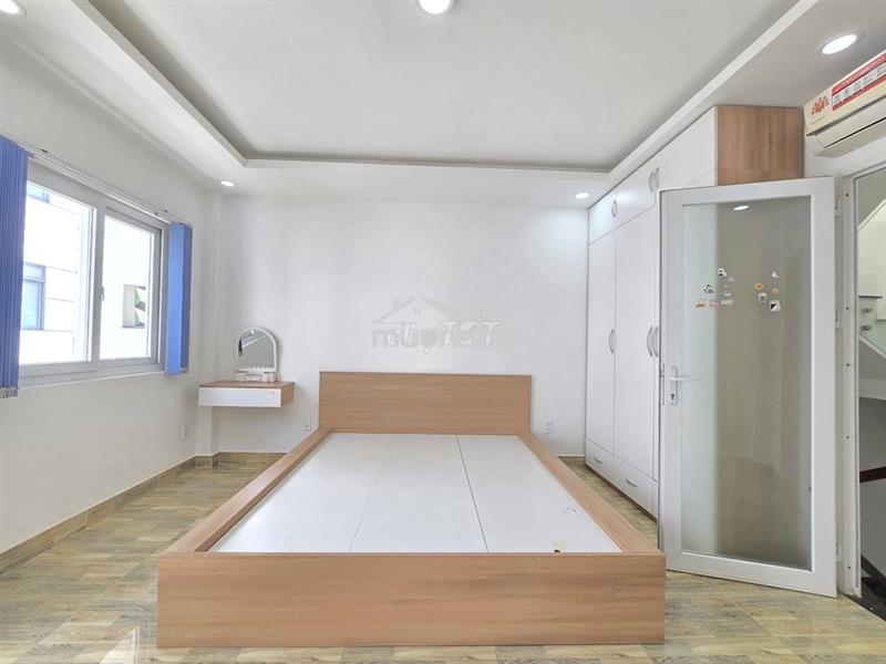 Cho thuê nhà nguyên căn 3 tầng lầu ngay cầu an lộc - gò vấp