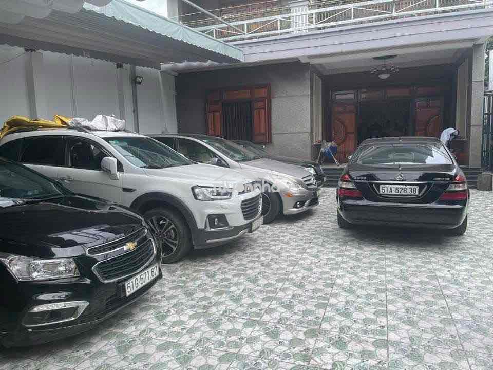Biệt thự và dãy nhà trọ - 3