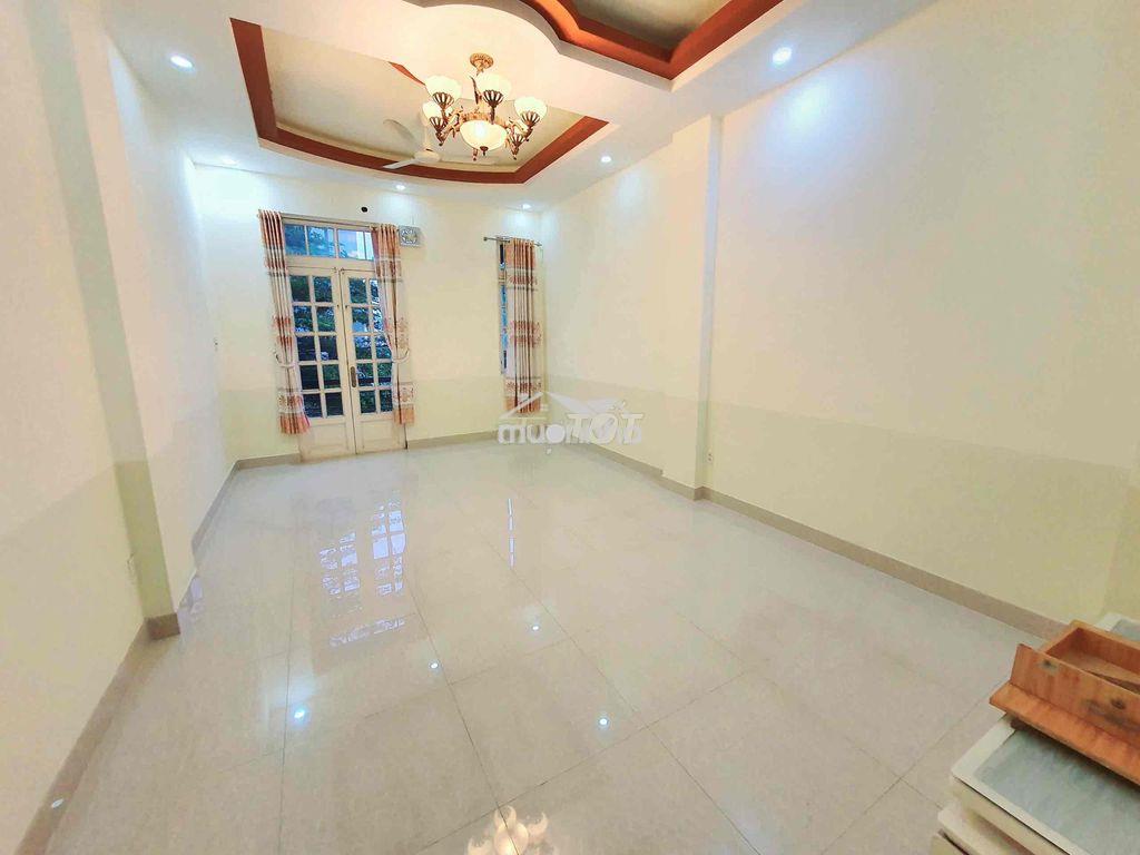 🍀🍀Mặt tiền nội bộ sơn mới xe hơi đậu cửa 4x18m | 4pn 3wc - 4