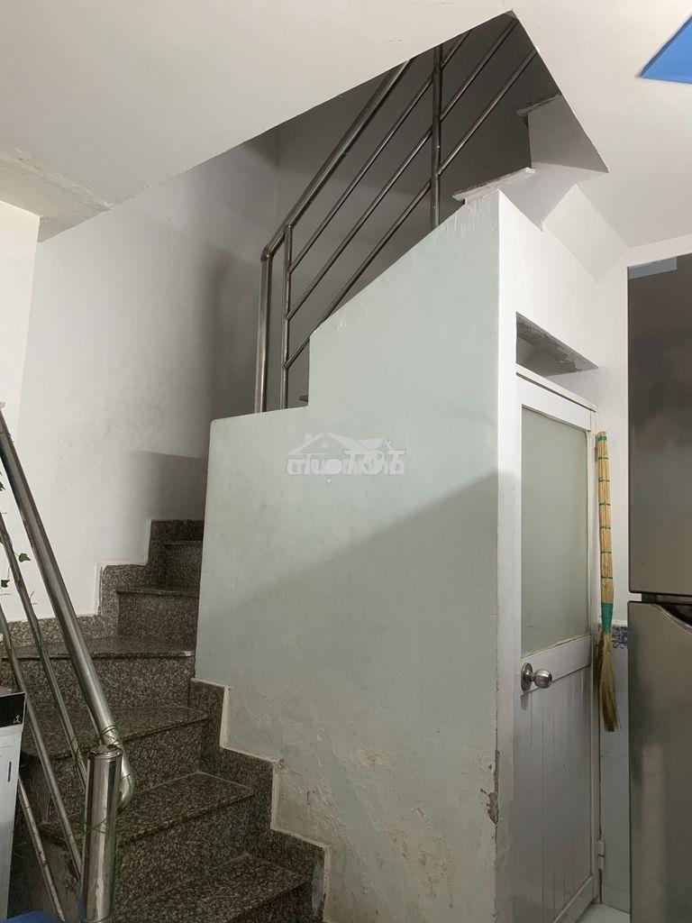 Nhà 2 lầu sổ riêng đồng sở hữu , mua bán công chứng nhà nước - 3