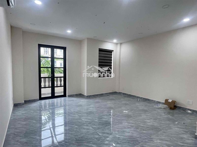 Cho thuê văn phòng sàn lầu 1, có hầm, thang máy, máy lạnh cityland 12t