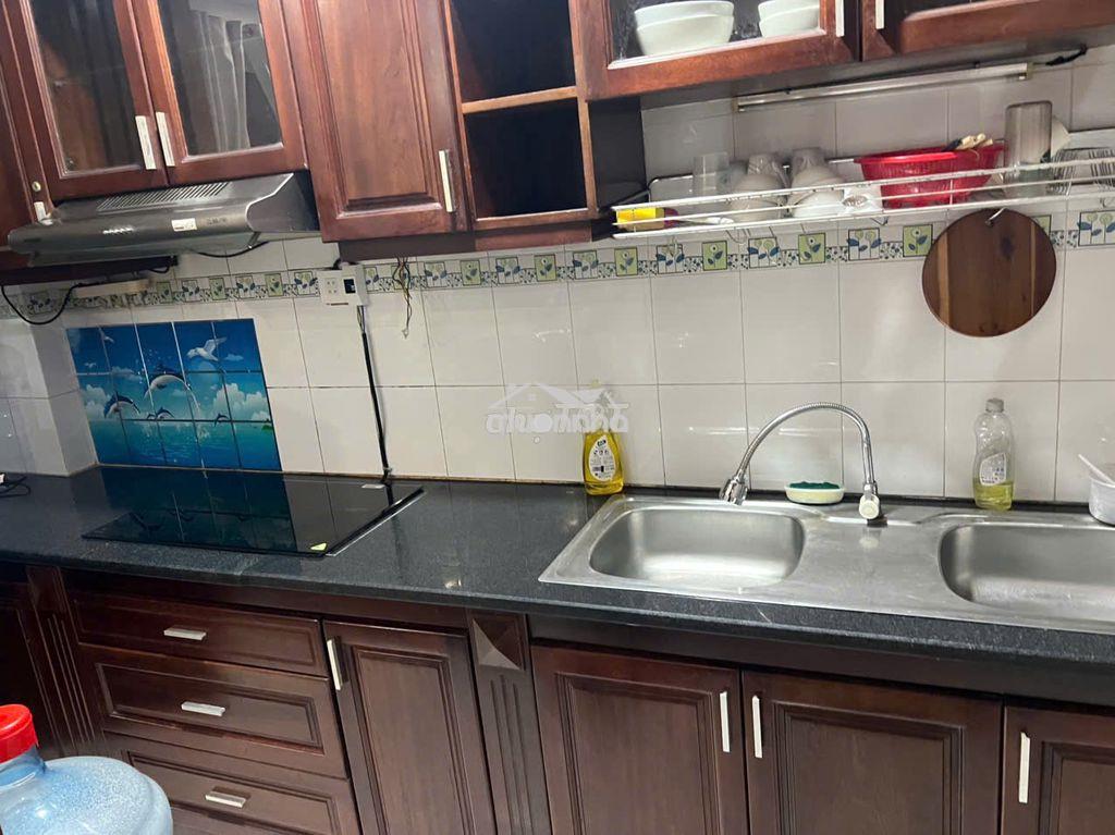 Cho thuê căn hộ central garden số 328 võ văn kiệt quận 1, giá:14.5tr - 4