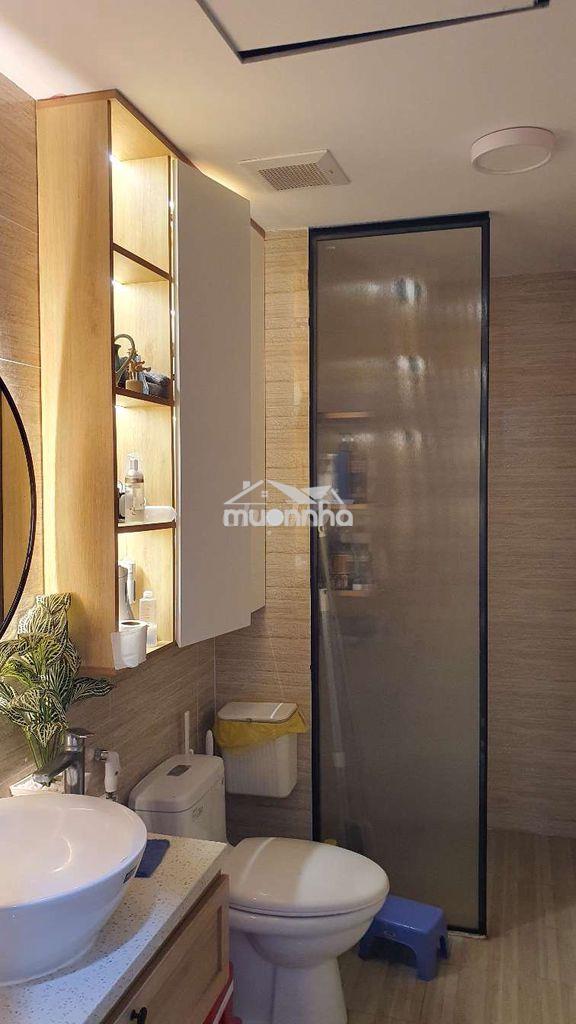 Chủ gửi bán căn ori 2 ngủ full , nội thất thất tâm huyết