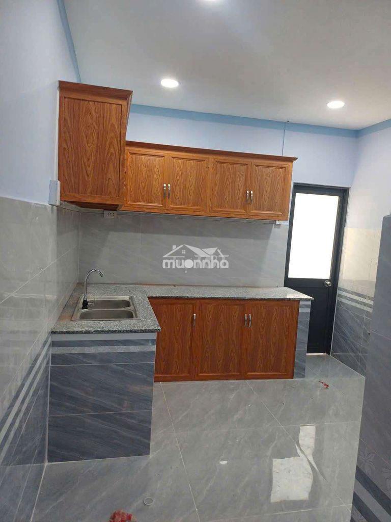 Nhà mới xây dựng xông cần bán - 3