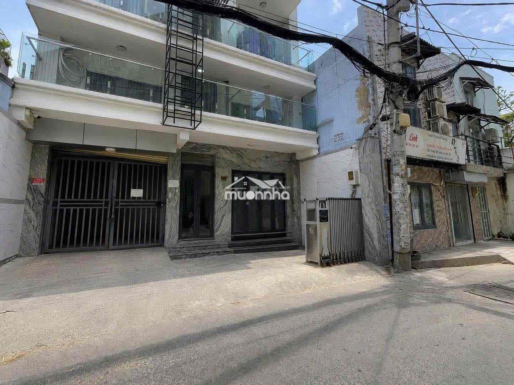 Kiot hẻm lớn - xe di chuyển đông đúc - 3