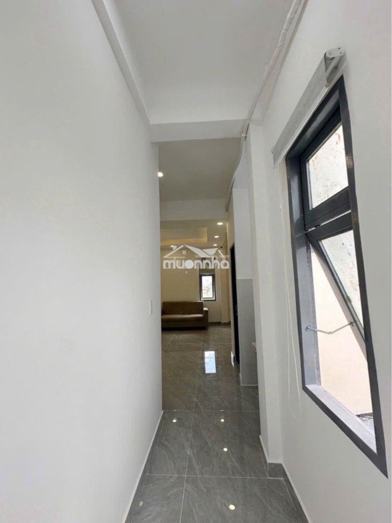 Nhà vip q4- có hầm- 5 tầng- 40m2- 4pn- cho thuê 20tr-th - 3