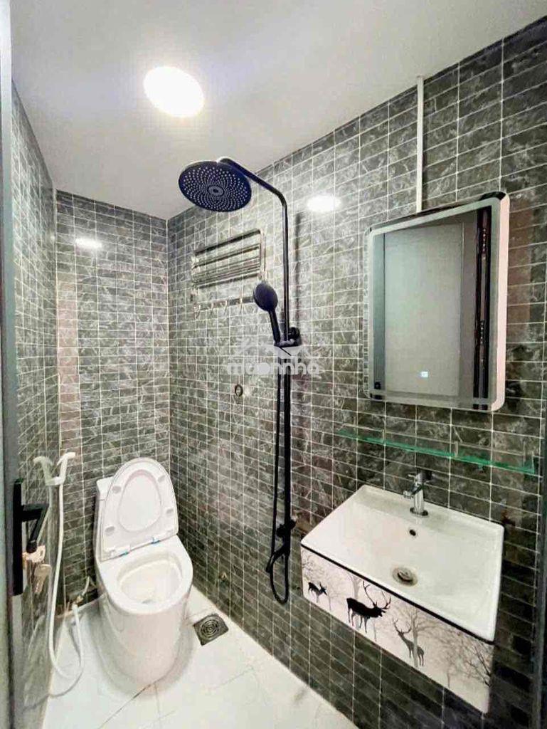 Nhà đẹp đường vĩnh hội quận 4 cách đường 40m - 4