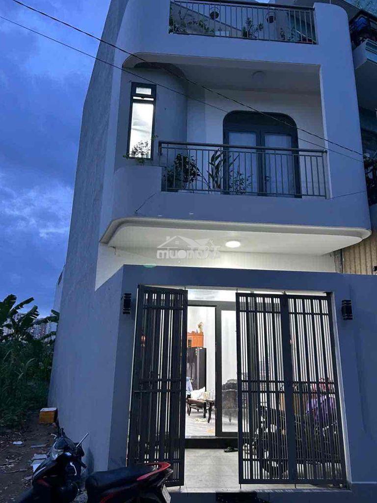 Nhà xinh xắn sạch sẽ 3 phòng ngủ cách vinhome 3p - 2