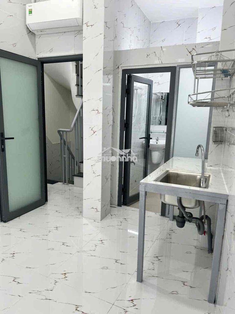 Trung tâm q5 - nhà xây mới - phòng tiện nghi - tt ngay chủ cho thuê - 3