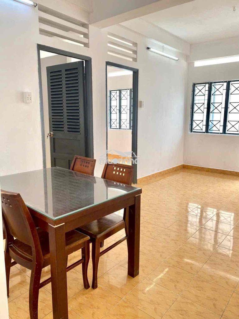 Băn cc hẻm 63 gò dầu dt 58m2 , 2pn, 2wc , có thang máy , ban công rông - 2