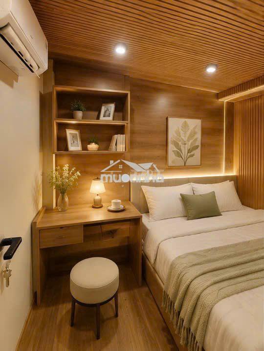 Nhà đẹp ở ngay lạc long quân–full nội thất – 41m² -  chỉ 5 tỷ