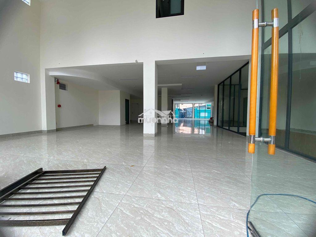 Mặt bằng 400m2 mặt tiền trước sau chính chủ cho thuê - 2