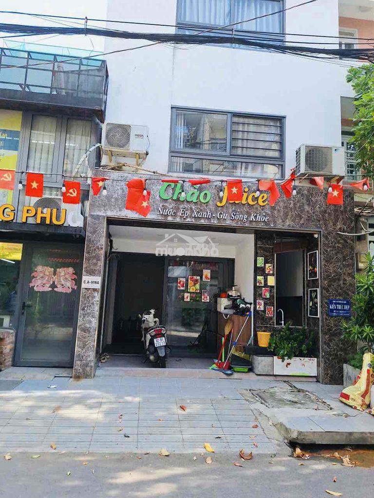Mặt bằng trệt ở và kdoanh tốt luôn