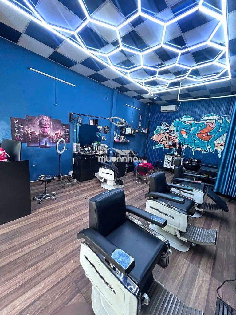 🔥 Sang nhượng barbershop quận 12 – mặt bằng đẹp, vào làm ngay 🔥