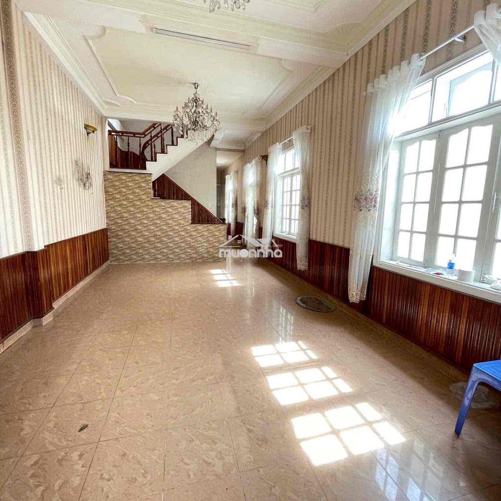 🏡 Cho thuê nhà nguyên căn – đường hồ xuân hương ✨ nhà rộng, ô tô đậu - 3