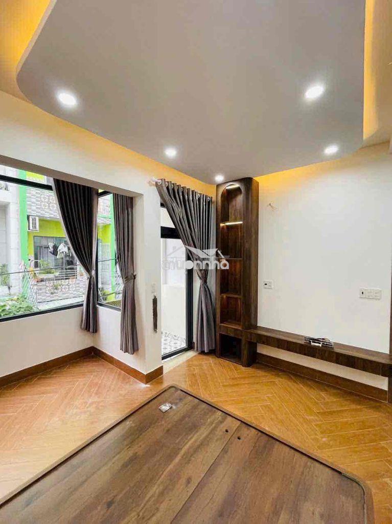 Bán nhà - 3 tầng - 6,8x10 - kế phan anh, bình tân - oto ngủ trong nhà - 4