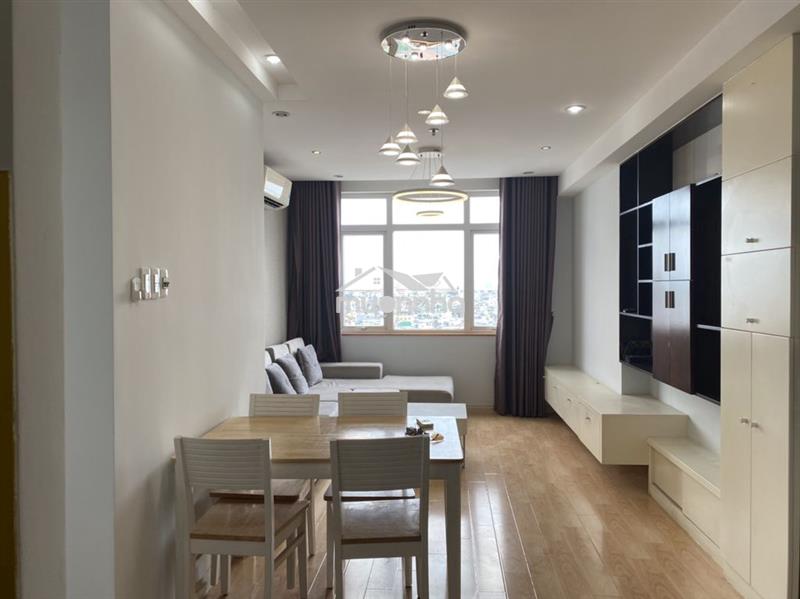 Cho thuê căn hộ chung cư ngô gia tự, q10,  70m2, 2pn, 2wc, 10tr
