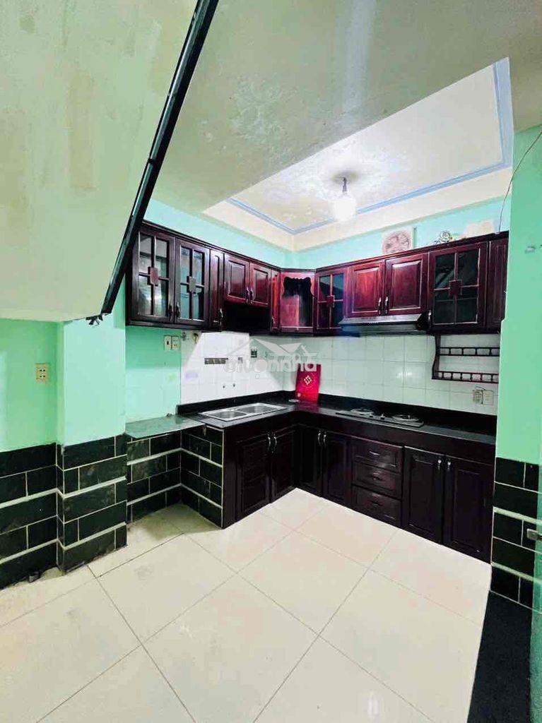 🍀Nhà đẹp 5 tầng đường tôn đản đúc btct 50m2 3pn - 3